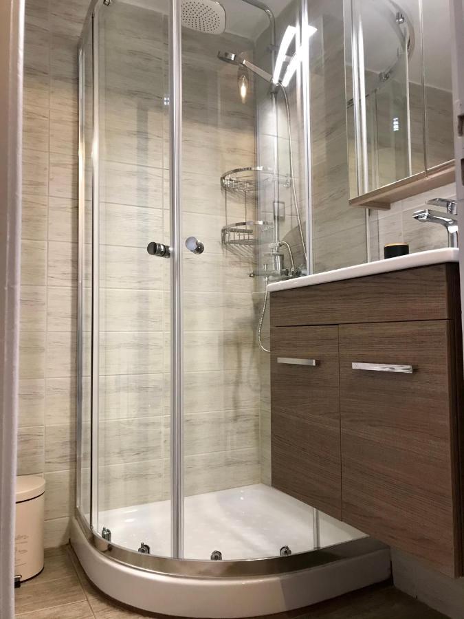 Jason Lux Studio Волос Экстерьер фото